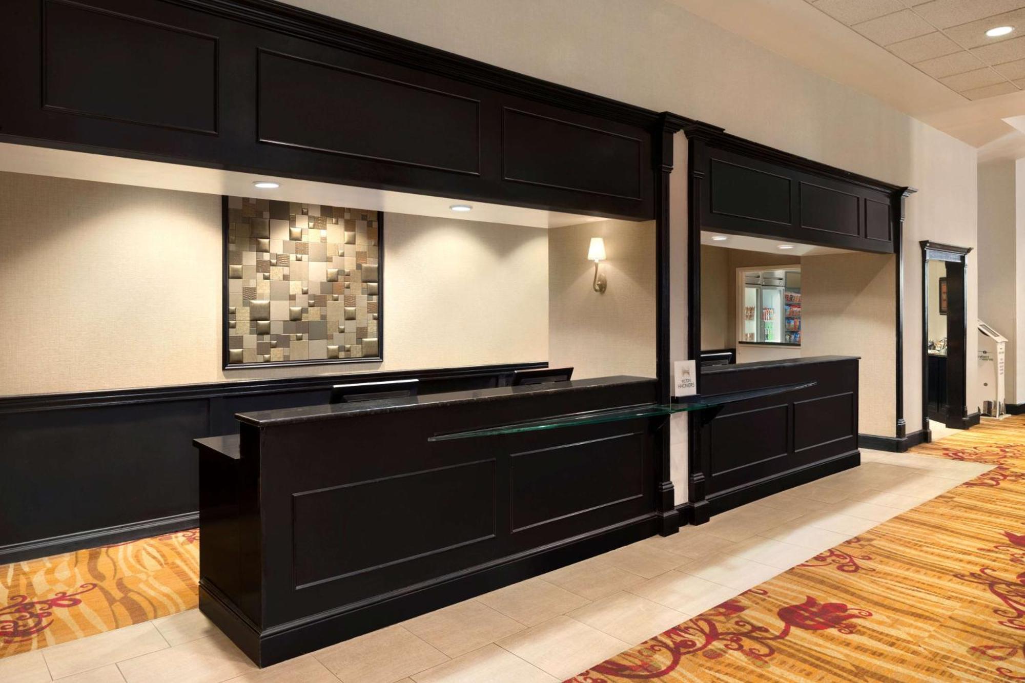 Hilton Fort Wayne At The Grand Wayne Convention Center (Adults Only) Bagian luar foto