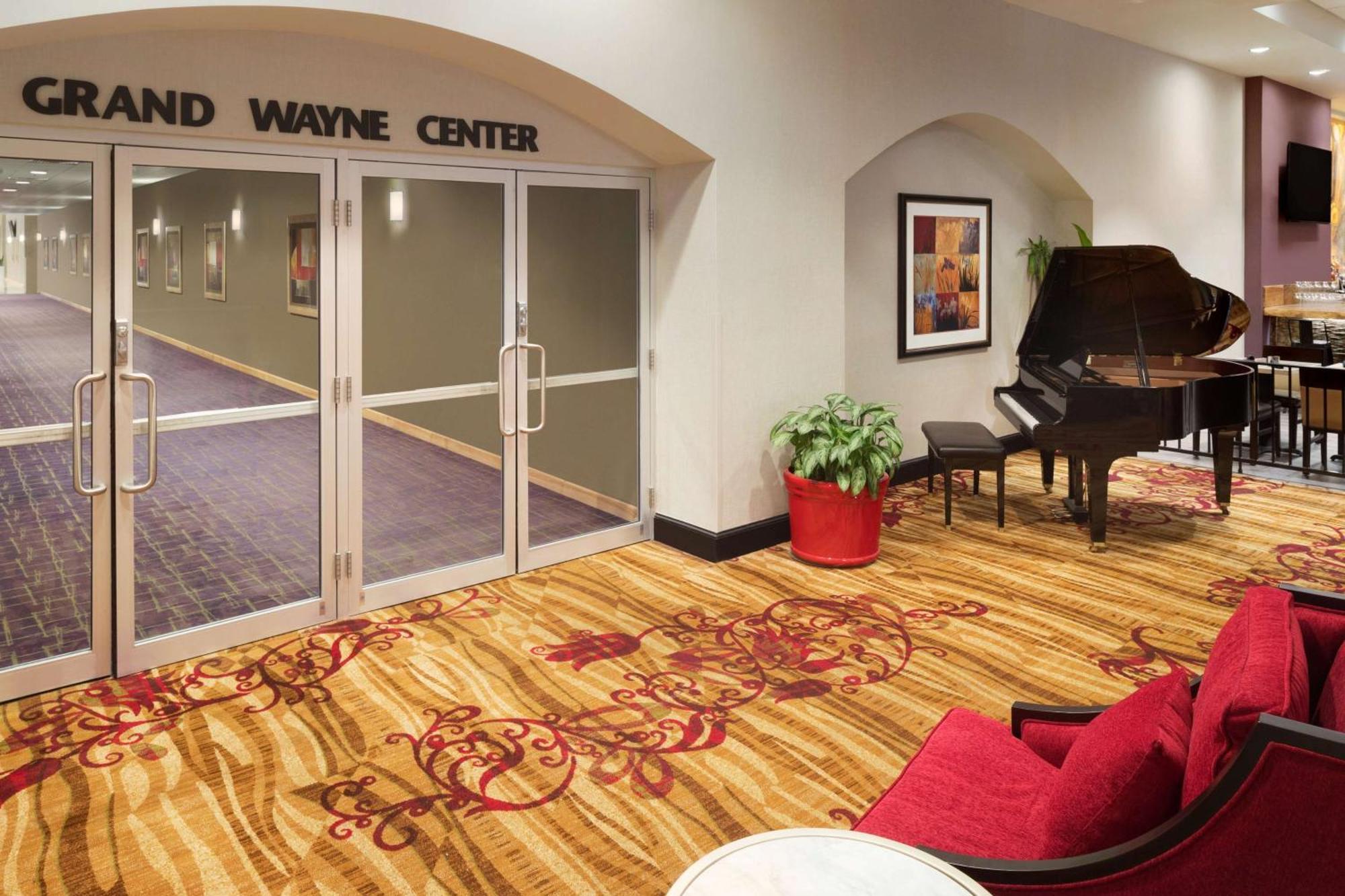 Hilton Fort Wayne At The Grand Wayne Convention Center (Adults Only) Bagian luar foto
