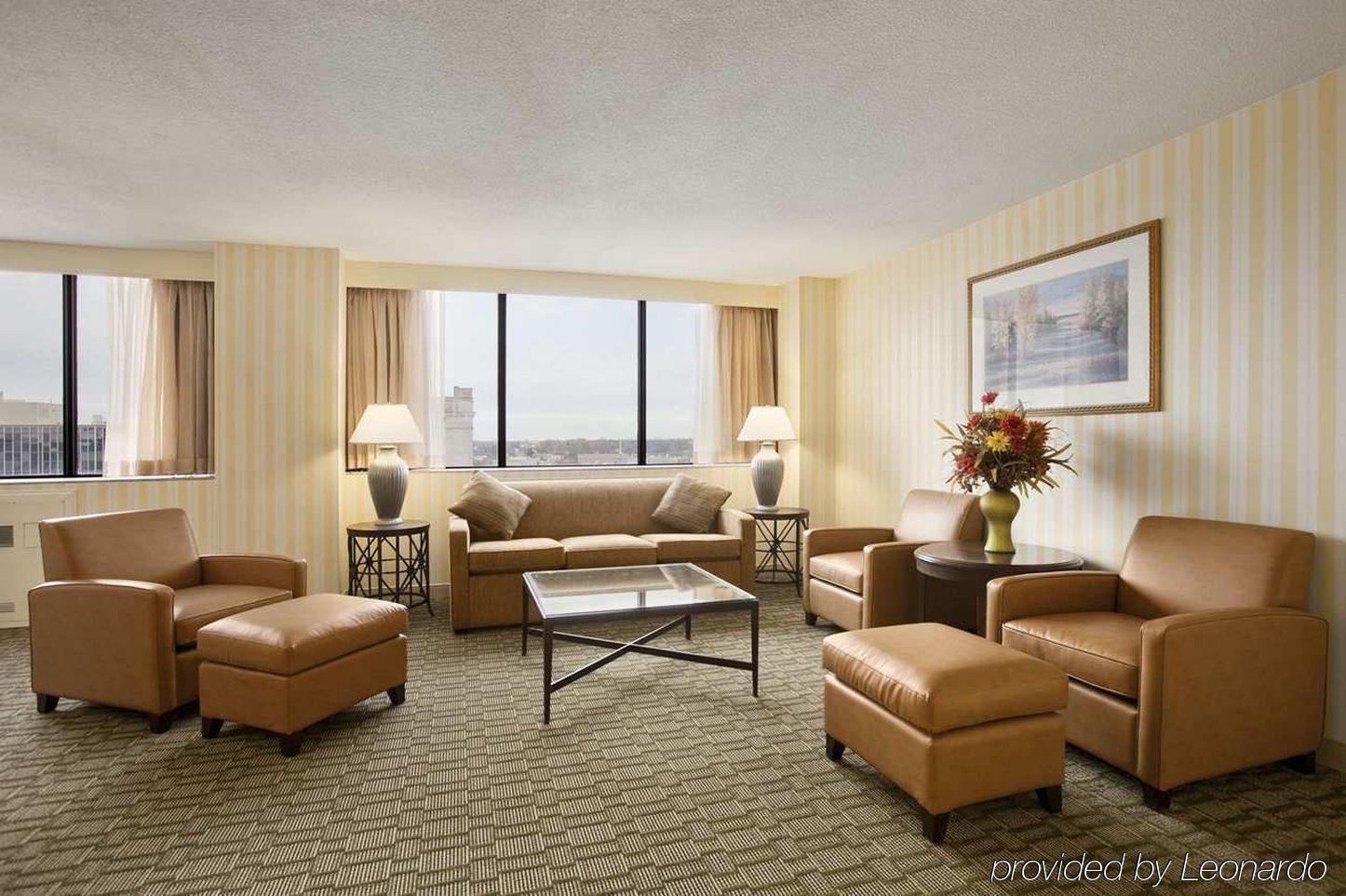 Hilton Fort Wayne At The Grand Wayne Convention Center (Adults Only) Ruang foto